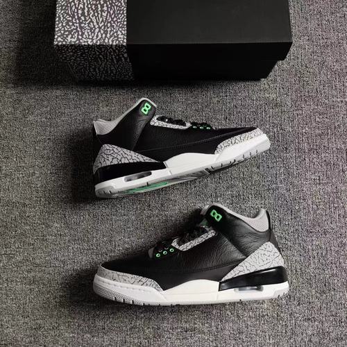 男子中帮复古休闲篮球鞋