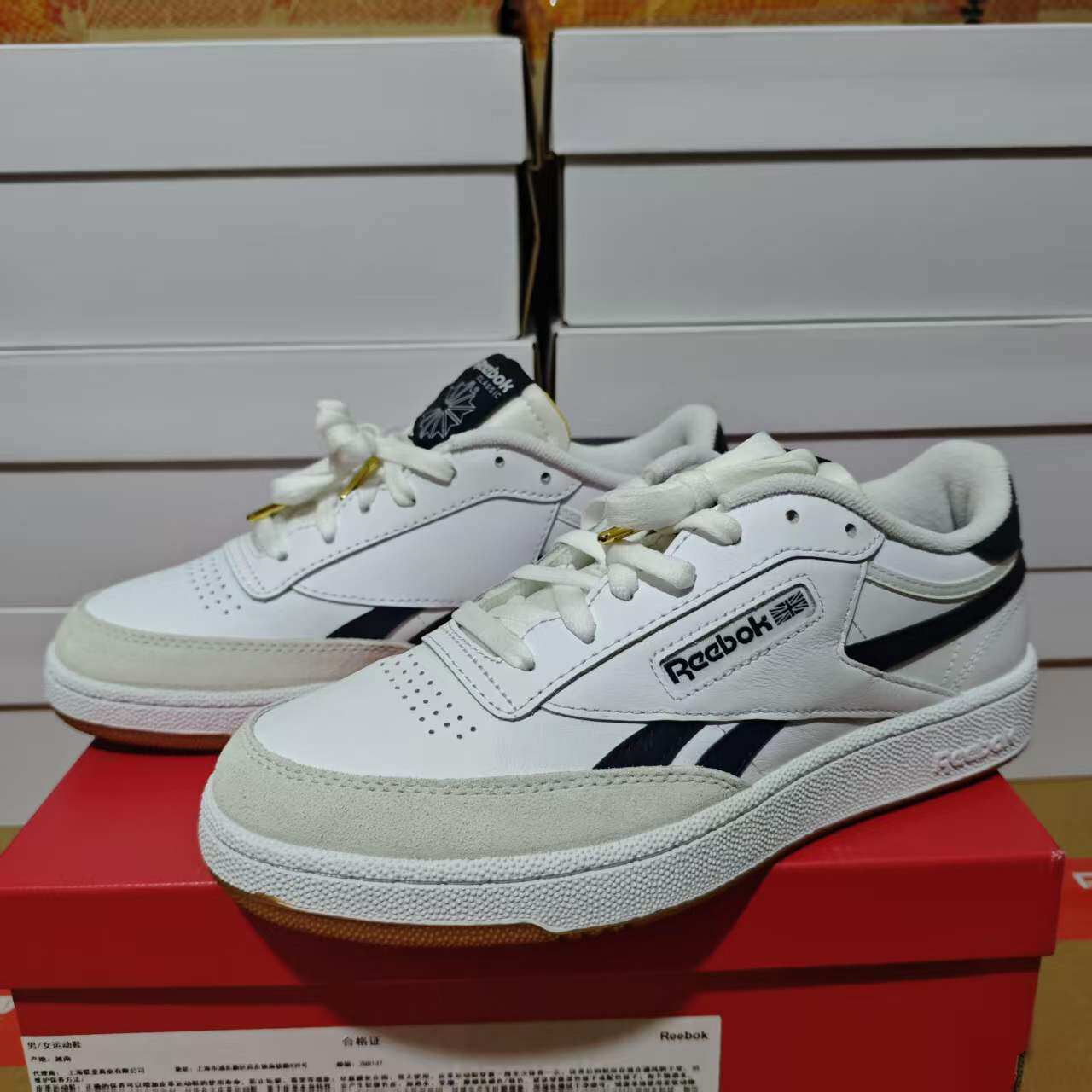 REEBOK锐步男子Club C REVENGE复古休闲板鞋 100069799