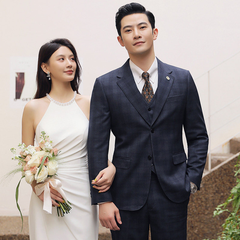 商务休闲英伦风修身西服三件套高级感格子西装男套装新郎结婚礼服