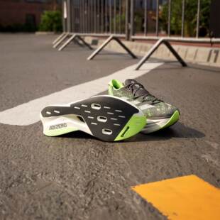 阿迪达斯AdizeroPrimeX2.0减震透气碳板马拉松回弹跑鞋