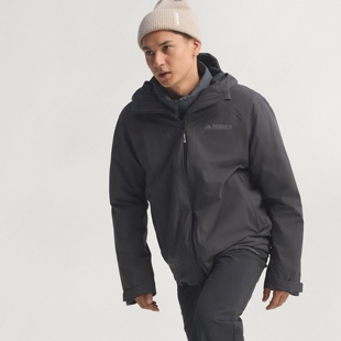 阿迪达斯户外男子暖芯科技防水透湿三合一650蓬鹅绒内胆冲锋衣