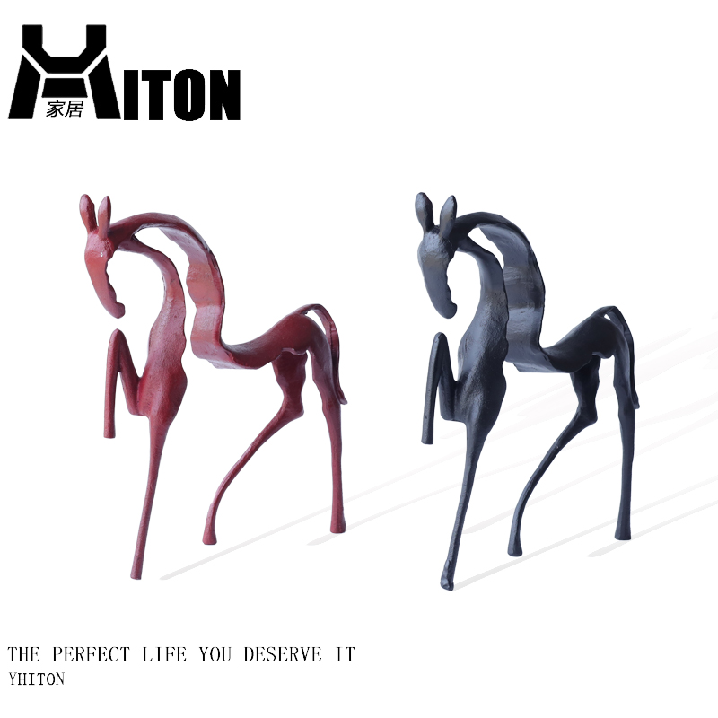 金属装饰北欧客厅抽象马雕塑