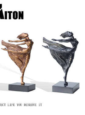 金属装饰轻奢客厅跳舞女孩