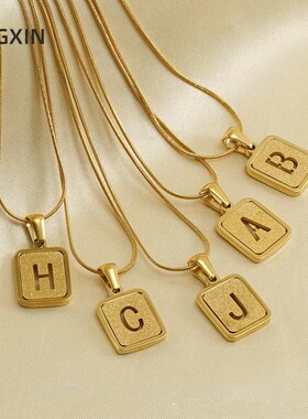 Women's 18K Gold Plated 26 Alphabet Letter Necklace 字母项链