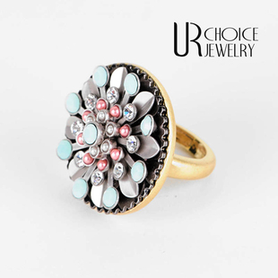 戒指女时尚个性小众设计ins潮网红复古气质轻奢花型镶嵌食指戒