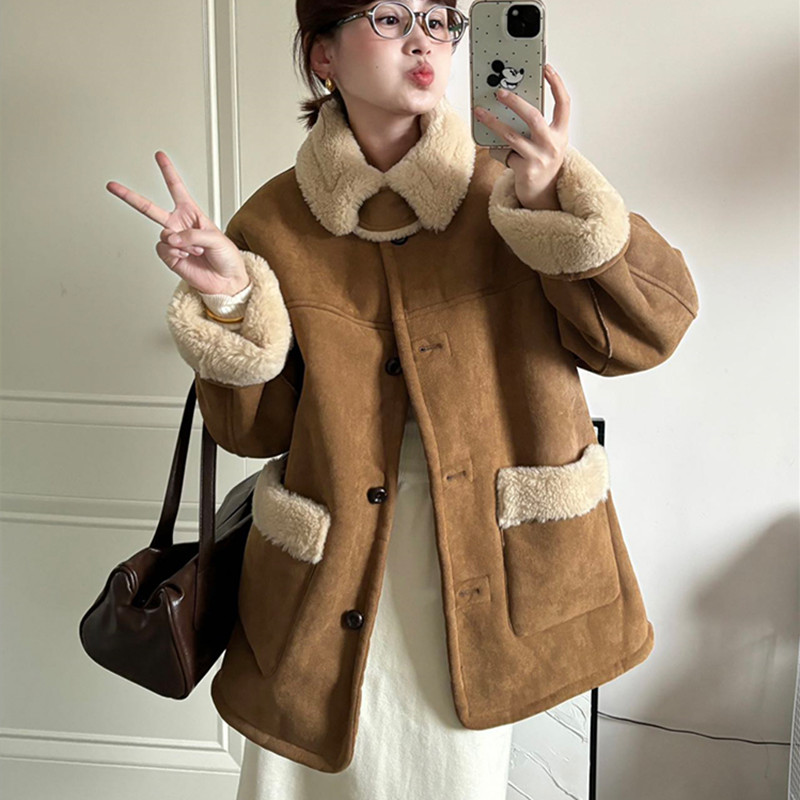2025皮毛一体二面穿仿羊羔毛皮草外套女短款宽松百搭保暖棉服加厚