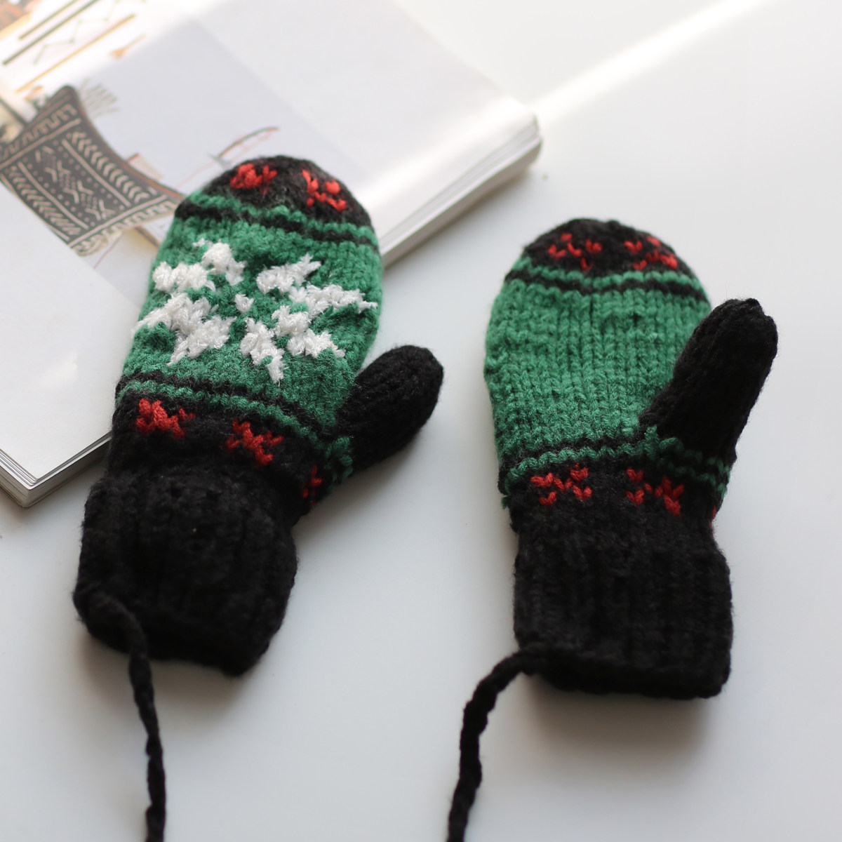 韩系拼色2026新款秋冬季保暖加绒女全指挂脖保暖毛线针织手套