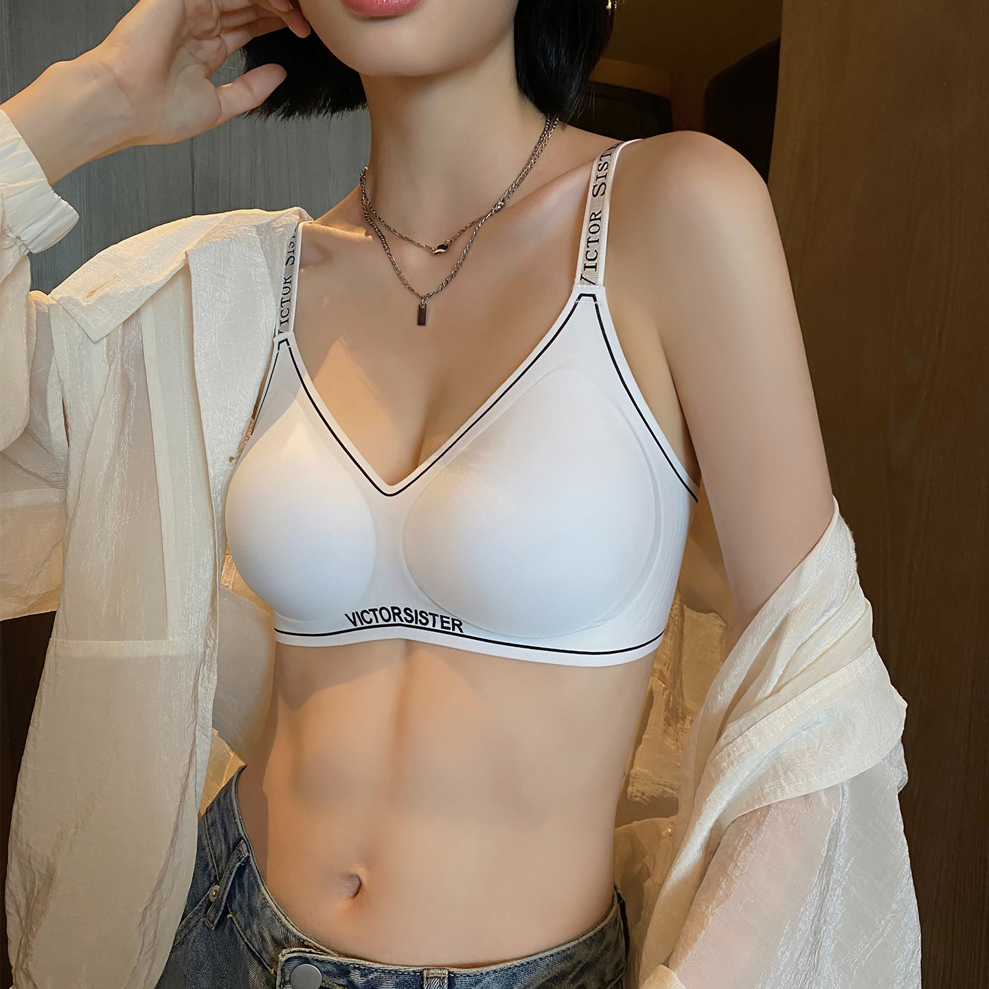 祺蕾山茶花香氛小胸聚拢无痕内衣