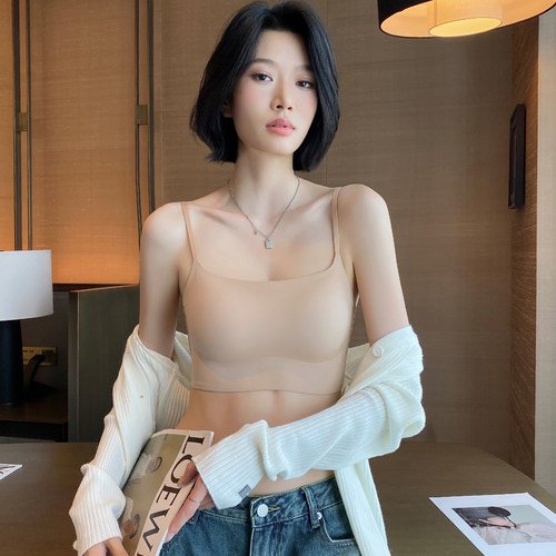 粉底液内衣女聚拢防下垂无痕隐形防走光抹胸u型美背背心式文胸夏