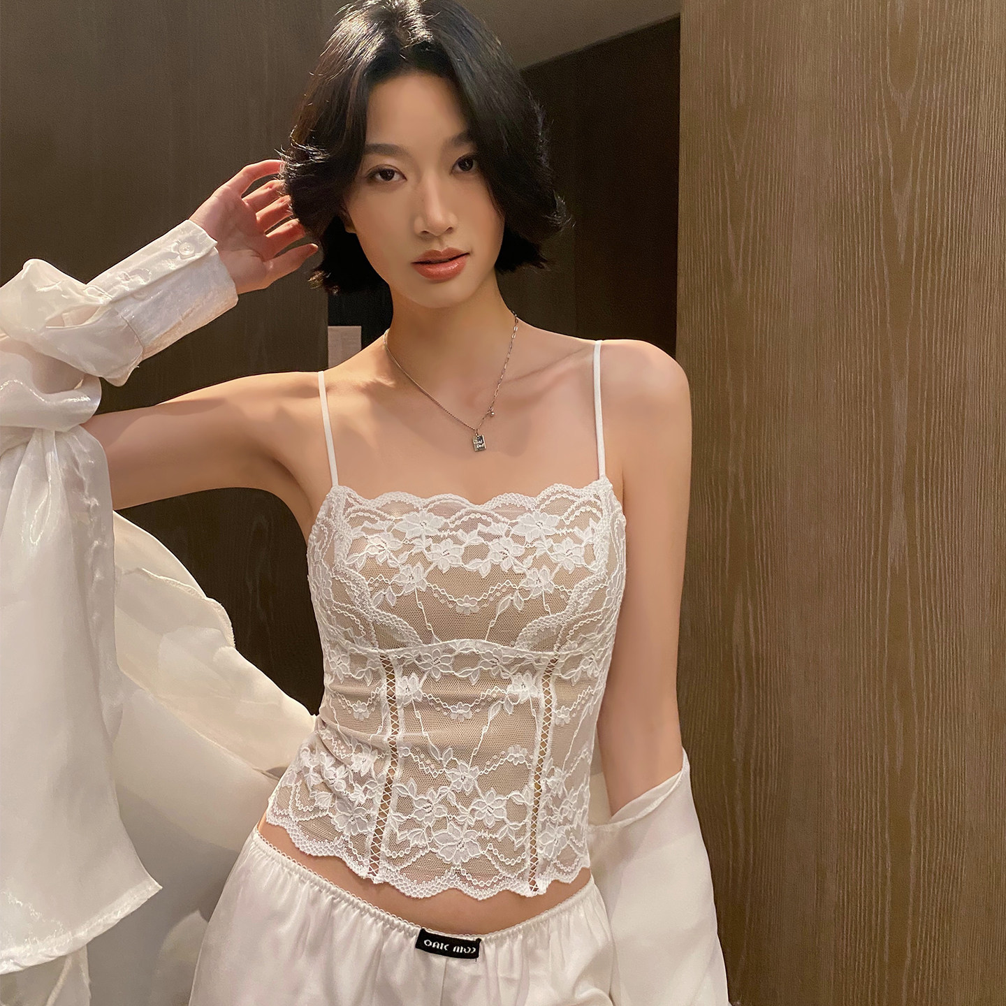 细吊带背心女夏季薄款透气性感蕾丝带胸垫免穿文胸一体美背内衣