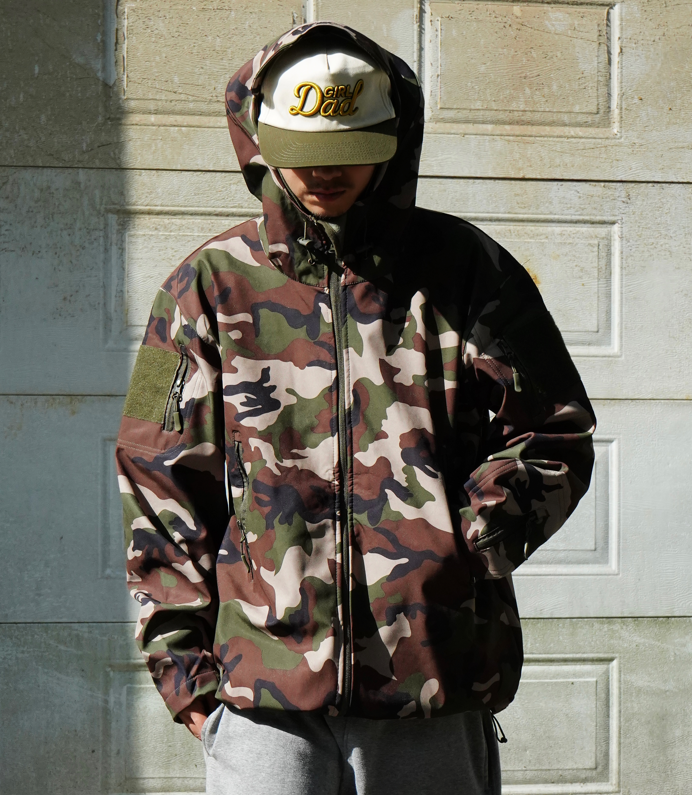 硬壳军迷复古迷彩冲锋衣外套男款春秋冬新款户外防风防水登山服