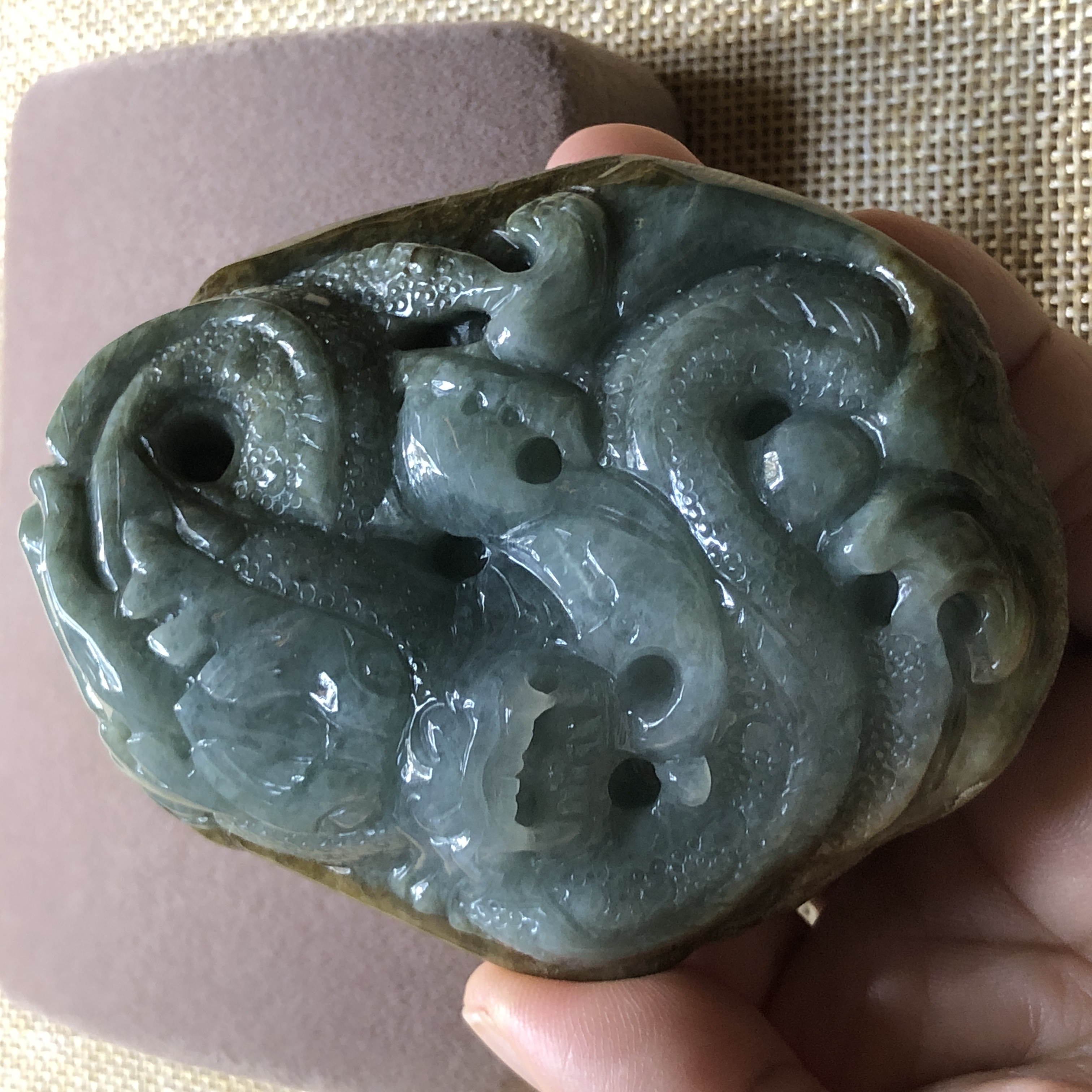 缅甸玉石A货翡翠玉雕玉器文玩带原石皮手工精雕霸气龙把玩手把件