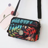 日韩新款 斜挎包女中年女包单肩包韩版 潮女休闲小包手机包尼龙布包