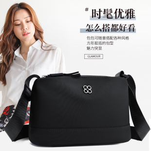 新款多功能多层时尚单肩斜挎布包女包休闲百搭防水轻巧便携手机包