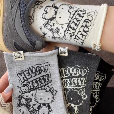 春夏款素描涂鸦hellokitty设计师款纯棉卷边甜美日系学院风中筒袜
