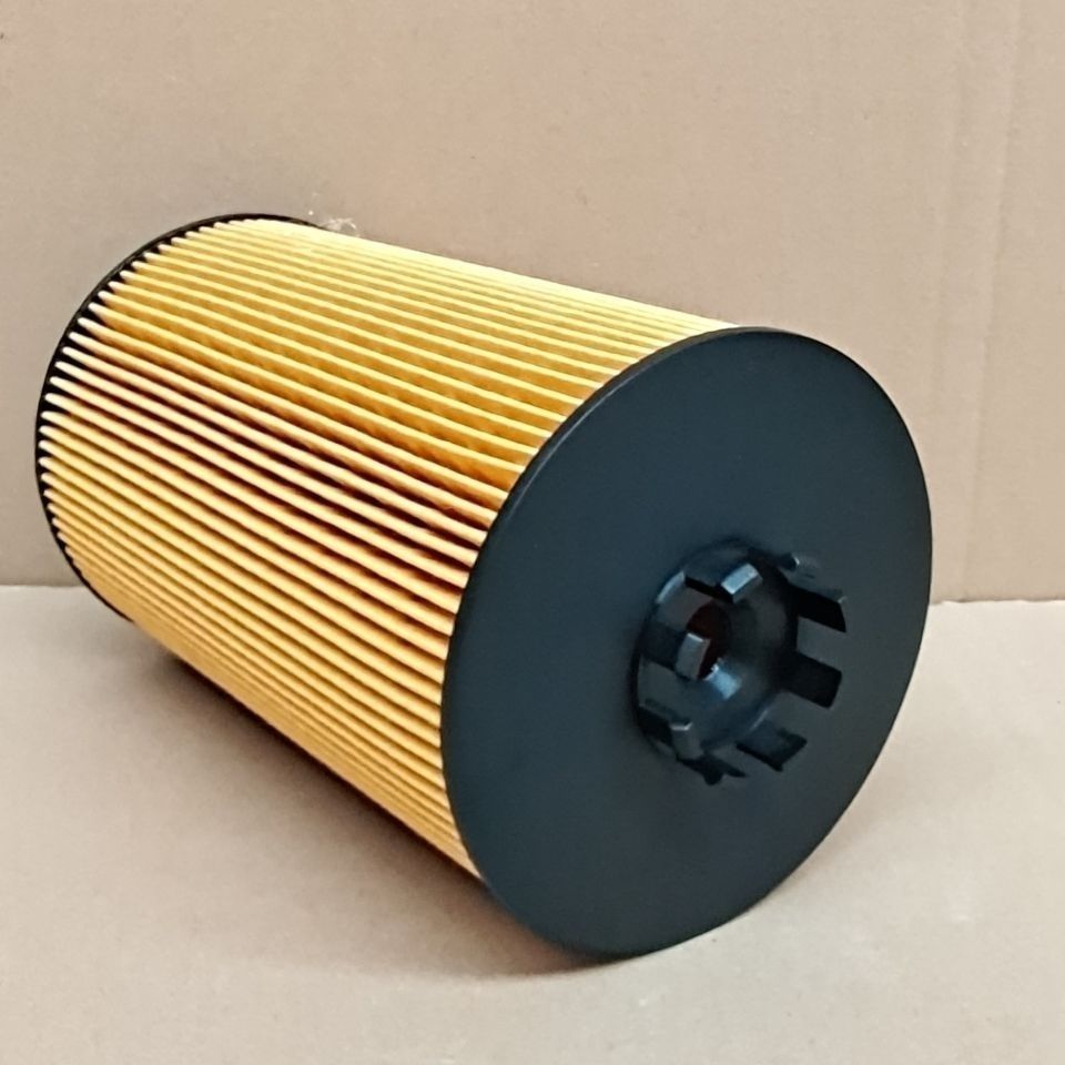 51.05504-0108机油滤芯200V05504-0107适配重汽豪沃T7H汕德卡机滤