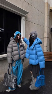 零压感蓬松泡芙保暖连帽95白鹅绒服面包服冬羽绒外套女士加厚秋冬