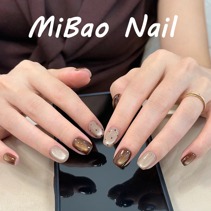 ins秋冬猫眼焦糖手工穿戴甲2025新款高级感秋日棕色美甲贴片成品