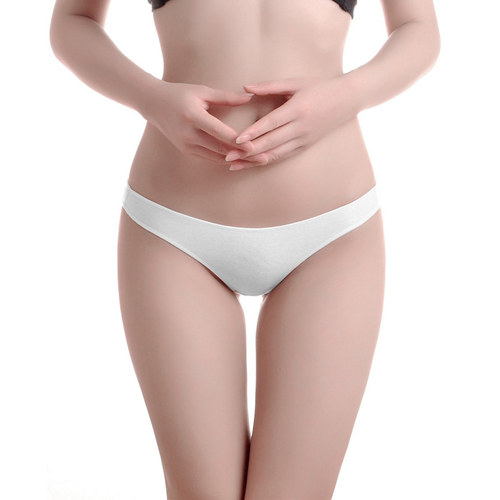 新款内裤女纯棉低腰三角裤女半包臀纯色透气舒适女生高弹露臀辣妹
