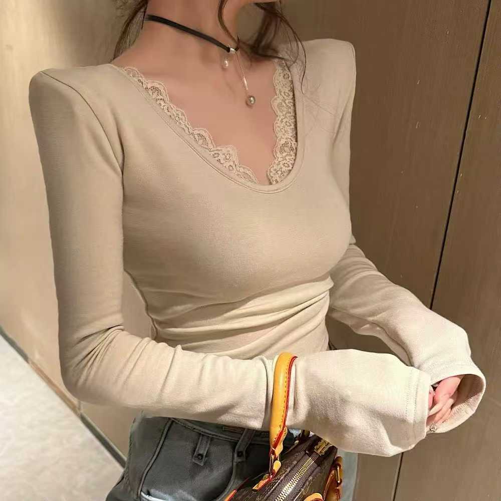 睫毛蕾丝V领修身垫肩上衣纯欲长袖弹力T恤百搭加绒磨毛打底衫女