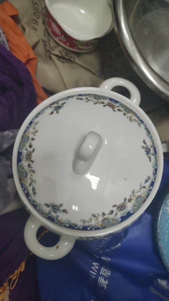 3月19日哈尔滨锅、碗、杯等物品网络拍卖公告