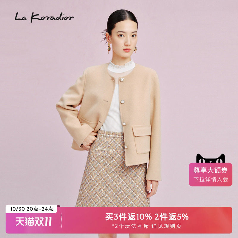 【羊毛】La Koradior拉珂蒂简约冬季新款单排扣短上衣圆领外套女