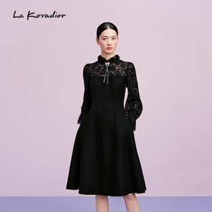 减龄25秋冬新款 Lakoradior拉珂蒂时尚 蕾丝拼接连衣裙 商场同款
