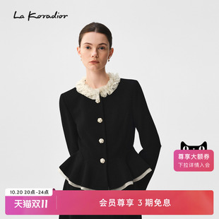 【商场同款】Lakoradior拉珂蒂气质女荷叶领珍珠扣收腰荷叶摆外套