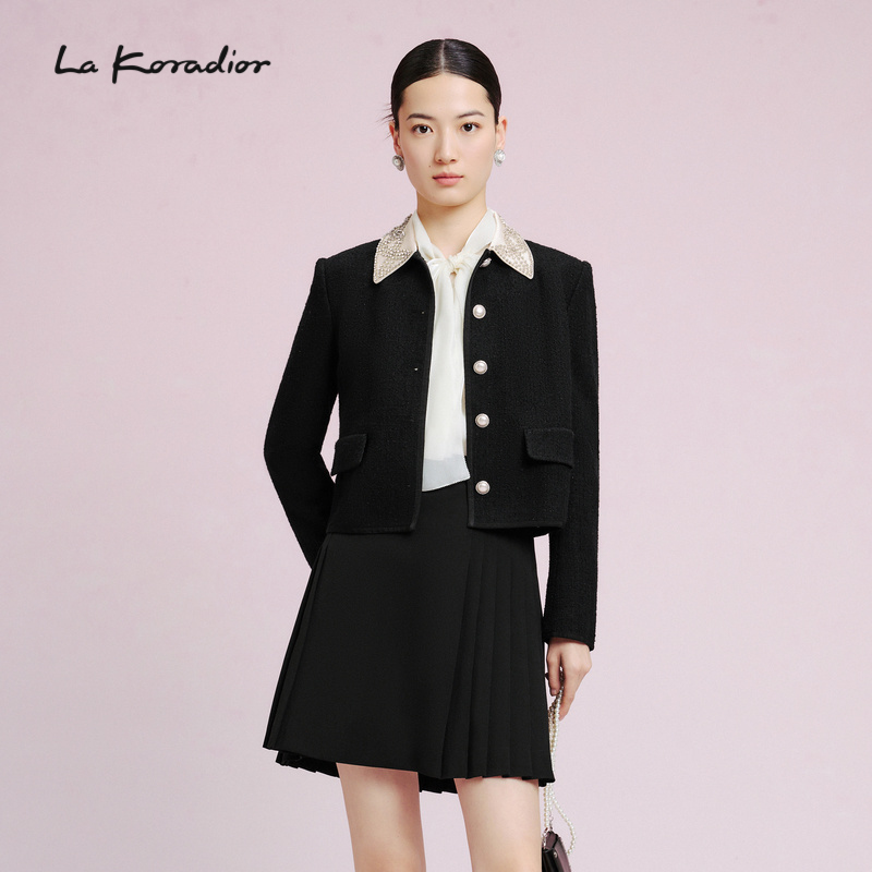 La Koradior拉珂蒂时尚秋季薄款气质女士上衣新款短款通勤外套