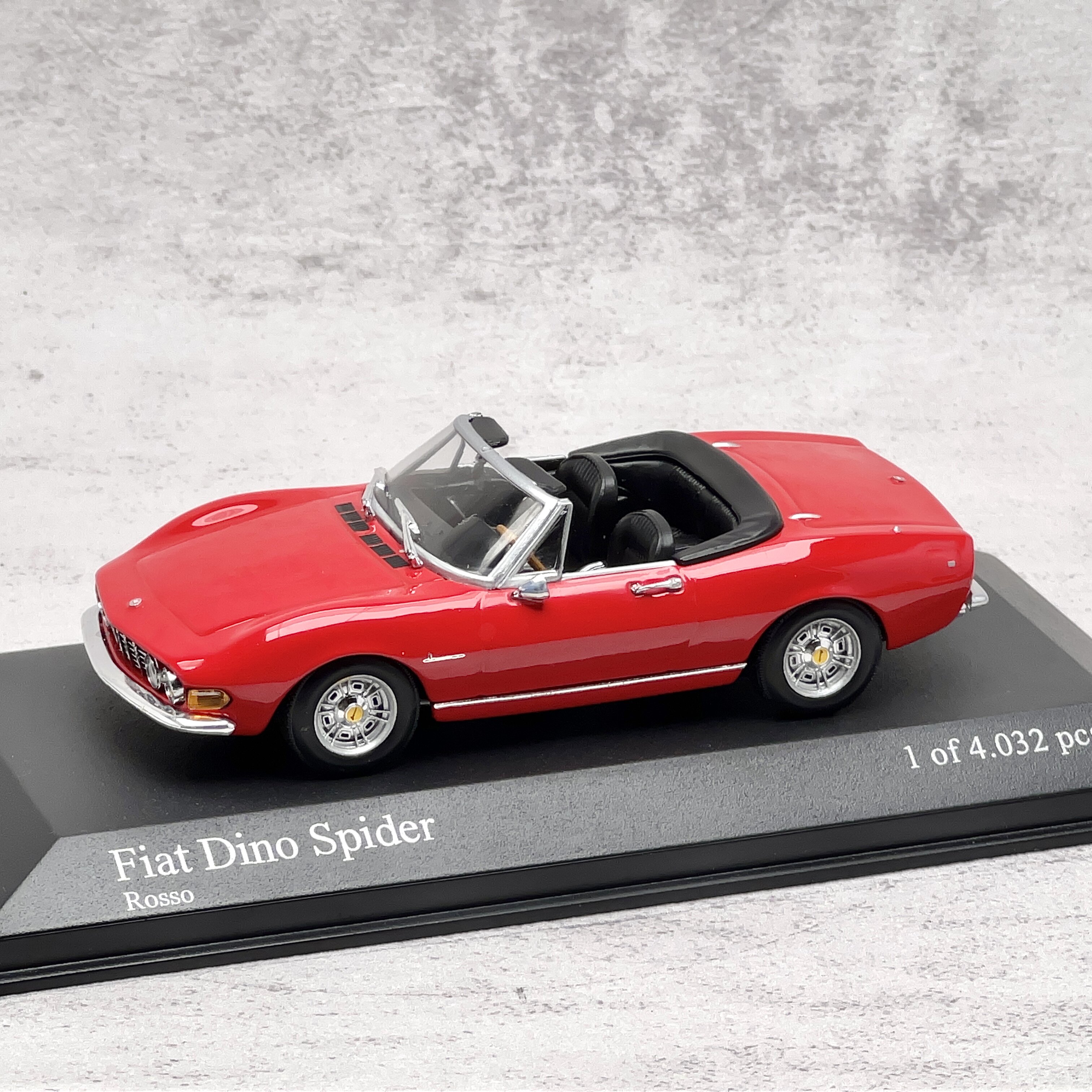 迷你切Minichamps 1/43 菲亚特 Dino Spider合金车模