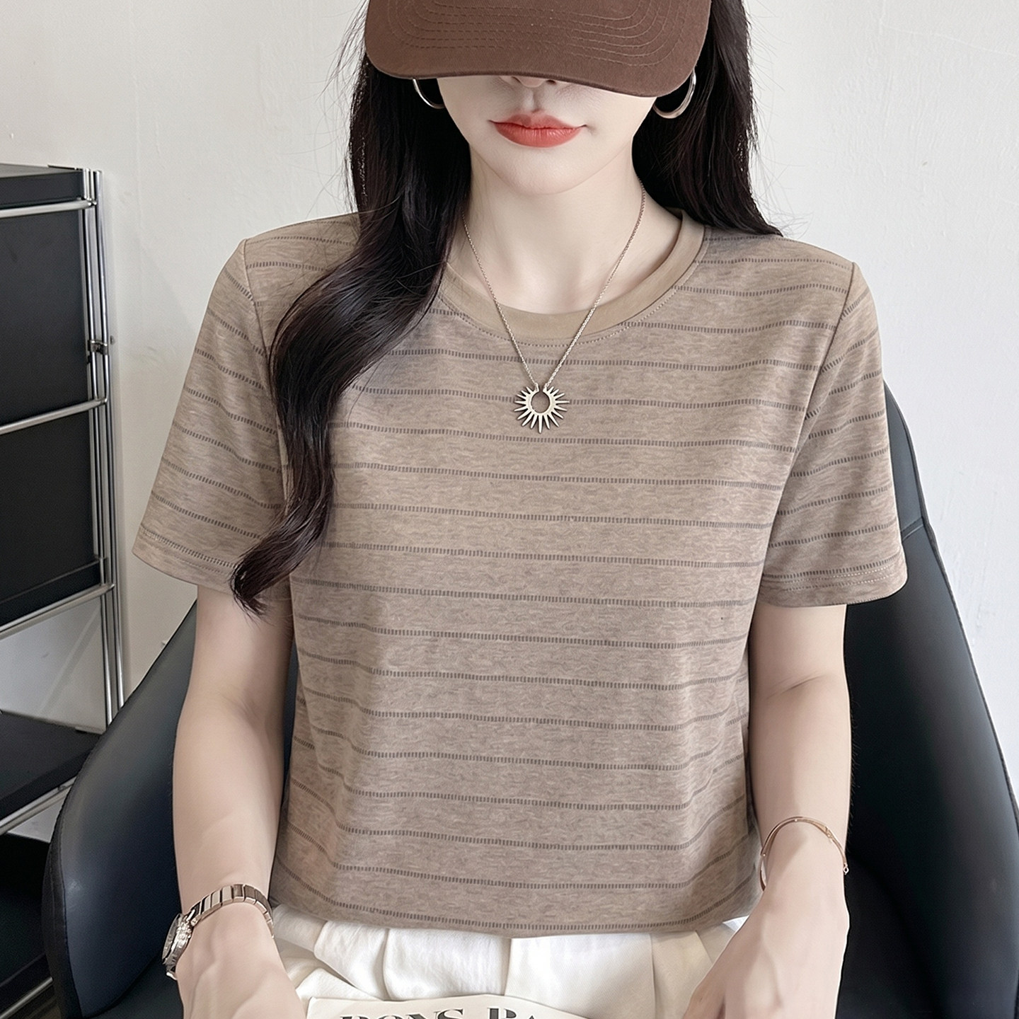 正肩条纹恤女短袖夏季2026新款宽松半袖棉质圆领上衣妈妈洋气小衫