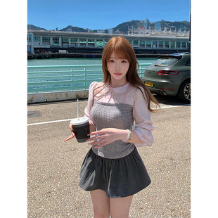 韩系粉色娃娃领针织拼接假两件长袖衬衫+灰色短裙显瘦套装女秋季