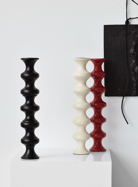 oroliving金属装饰电视墙摆件Jeff雕塑艺术品创作《“无尽柱”》