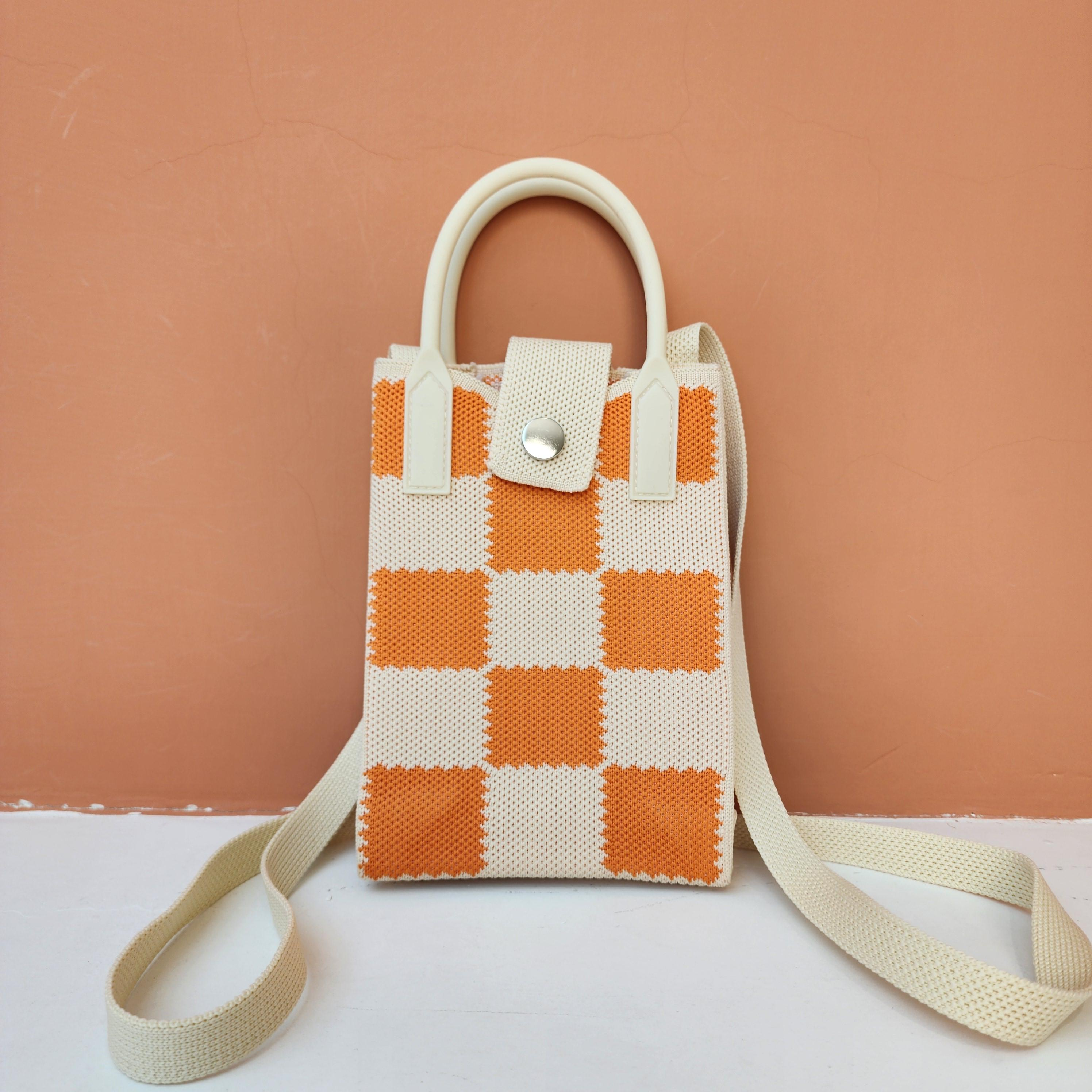 2025新款韩版针织手机包喜庆红可爱动漫风百搭斜挎钥匙包伴手礼包