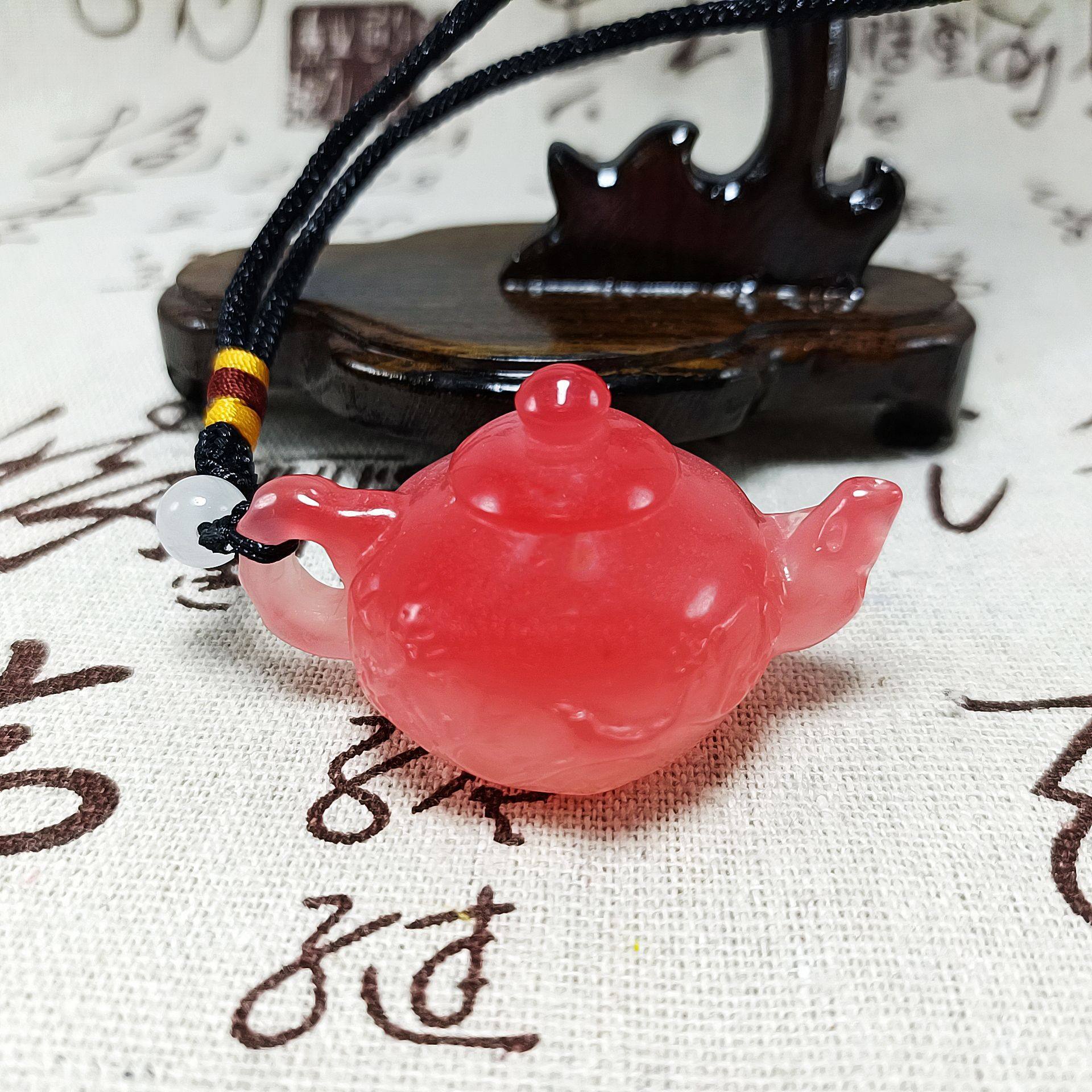 指尖茶壶树脂文玩装饰品吉祥物阳光下变色把玩件包包装饰挂件