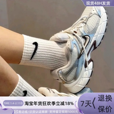 Nike女款复古轻便透气运动休闲鞋