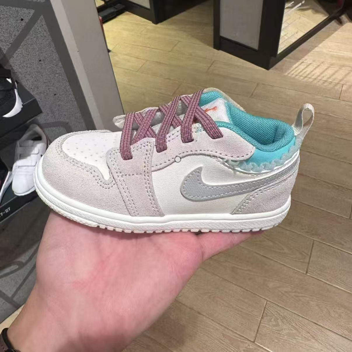 Nike耐克魔术贴透气舒适婴童鞋