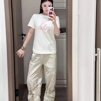 Adidas阿迪达斯女透气修身短袖