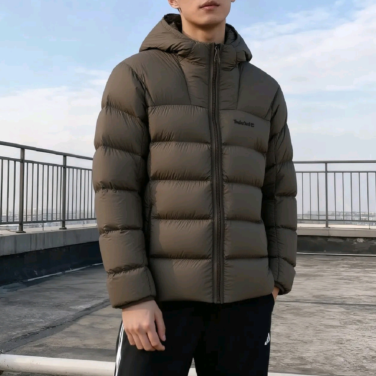 Timberland男子防风保暖羽绒服