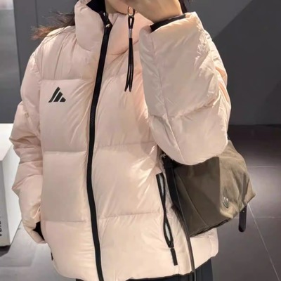 Adidas阿迪达斯女加厚保暖羽绒服