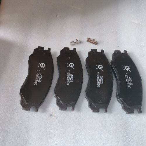 长丰猎豹黑金刚 奇兵刹车片CS6 CT7 CFA6470 CFA2030 Q6前刹车片