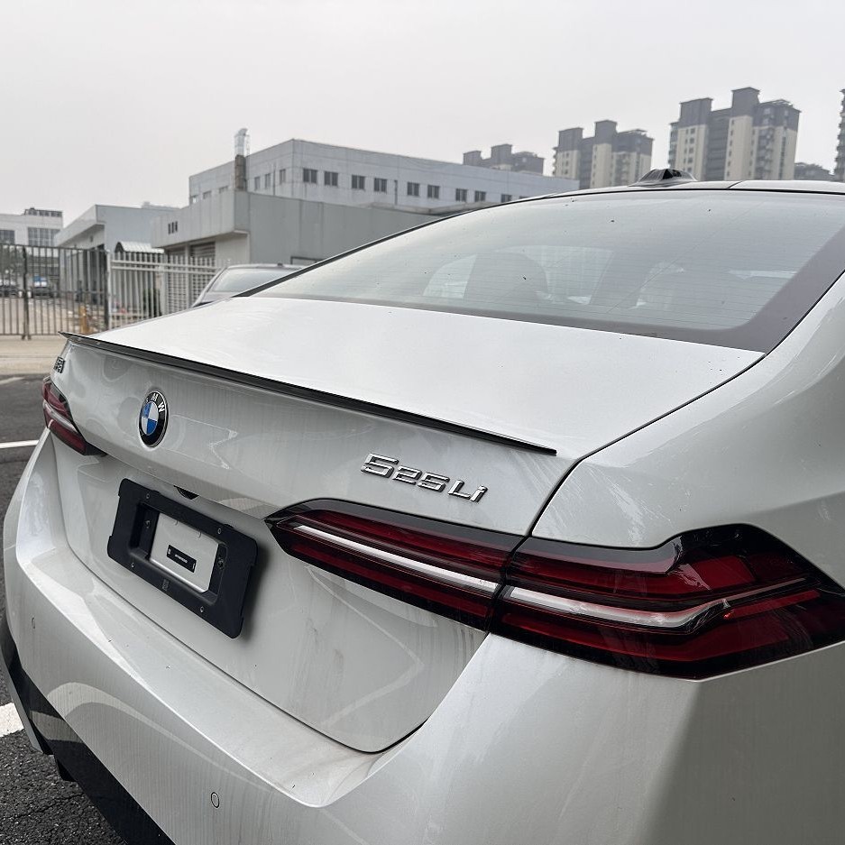 适用宝马五5系i5 525Li 530Li 改装小尾翼风向顶翼黑化黑武士套件