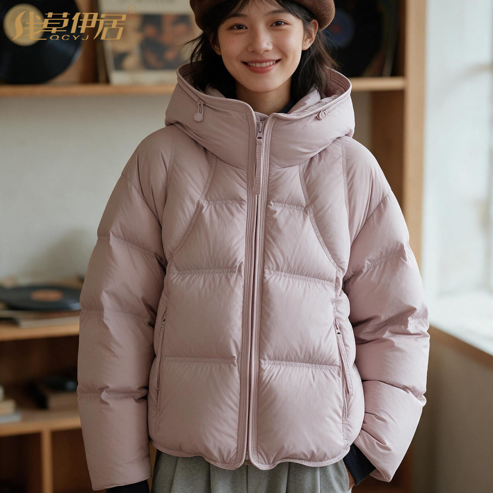 冬季短款连帽羽绒服女加厚
