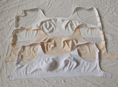 B21-17女式全罩杯薄款冰丝无痕乳胶大码大胸CD杯文胸内衣bra抹胸