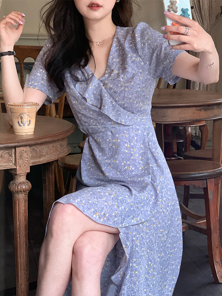 Clearance purple floral dress women's 2020 summer new lace-up waist thin ruffle skirt