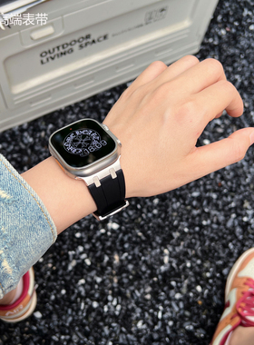 适用ApplewatchUlrta2金属头+液态硅胶表带iWatchS891011运动表带