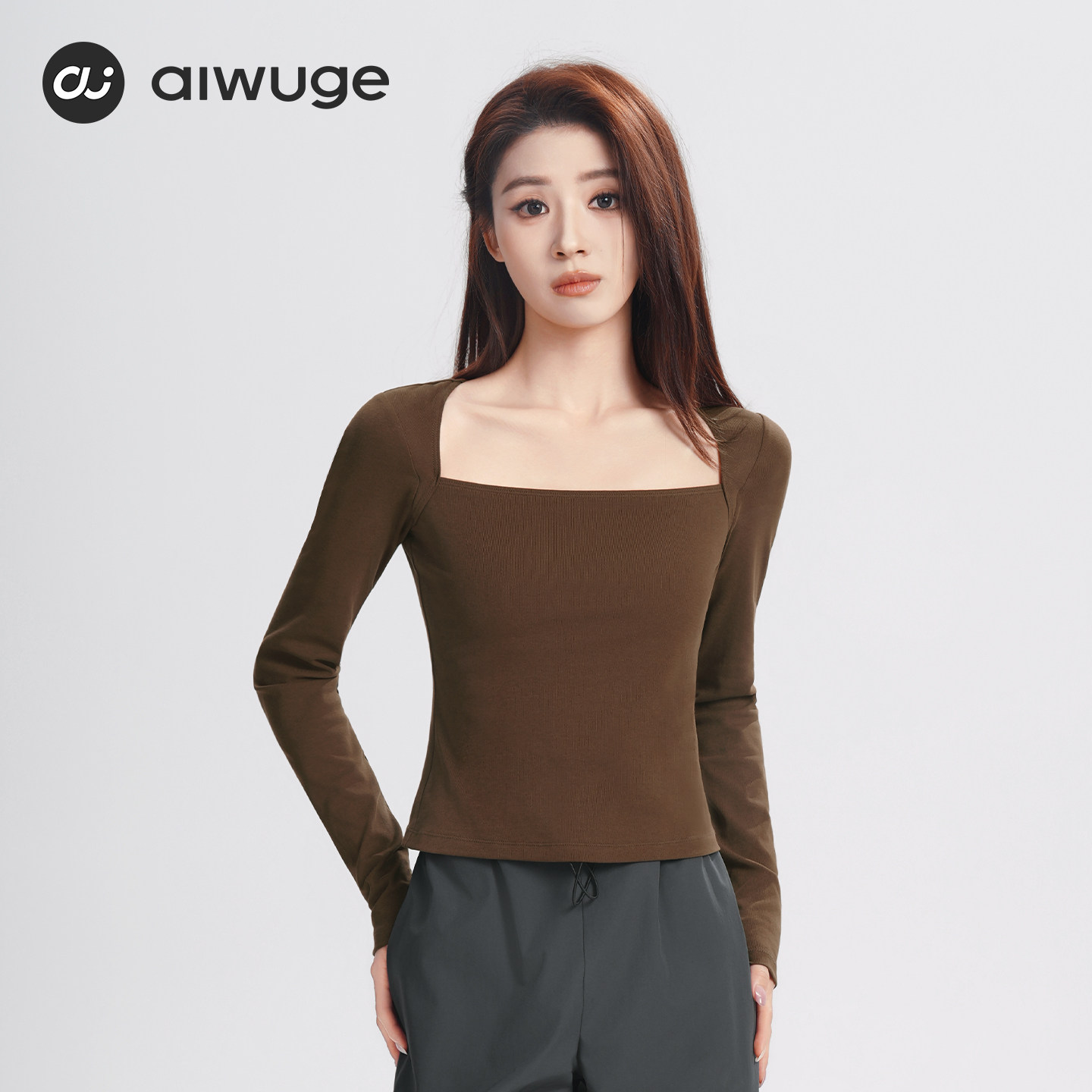 艾舞戈新款舞蹈服上衣女现代舞练功服日常可穿黑色方领长袖形体服