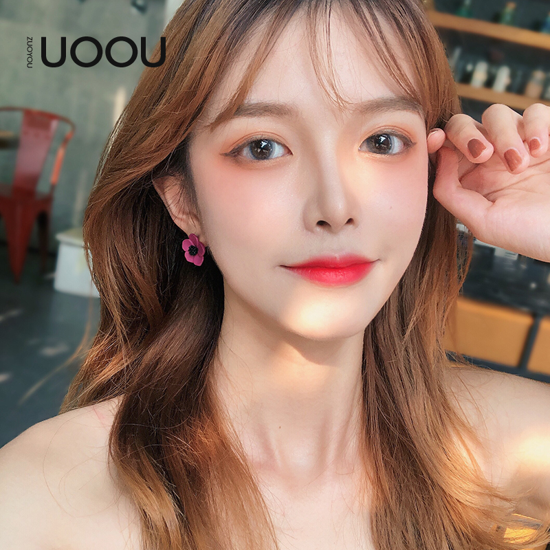 (用1元券)2019韩国梅子色花朵小巧精致温柔少女百搭气质耳环耳钉女R1102