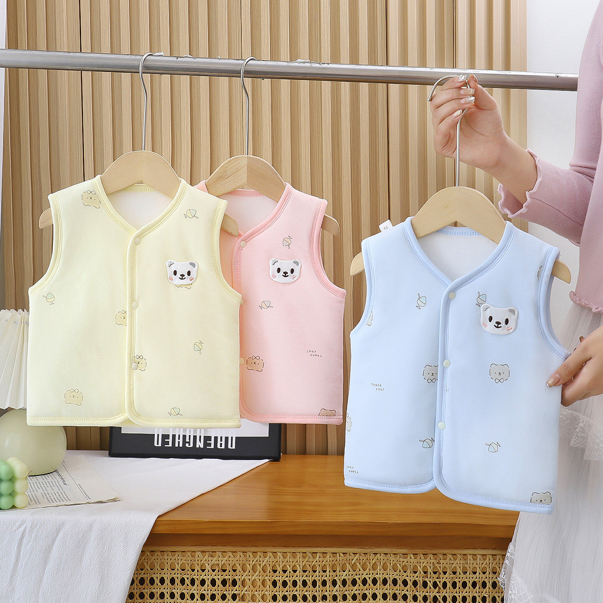 婴幼儿薄棉马甲男女童纯棉加厚坎肩宝宝秋冬马夹薄棉保暖护肚背心,童装/婴儿装/亲子装,马甲,淘宝优惠券,粉丝福利购,淘宝优惠卷