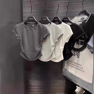 搭配破洞牛仔短裤背带裤子的T恤夏天短袖修身小衫女生夏季上衣服